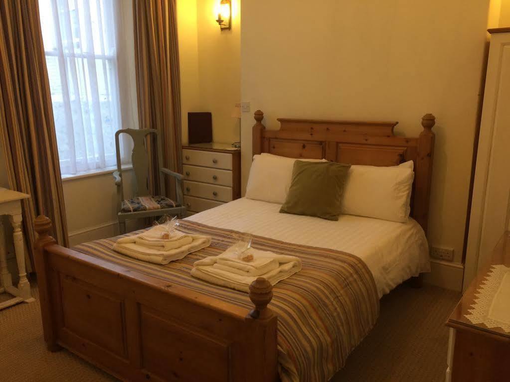 פנזאנס Woodstock Guest House מראה חיצוני תמונה