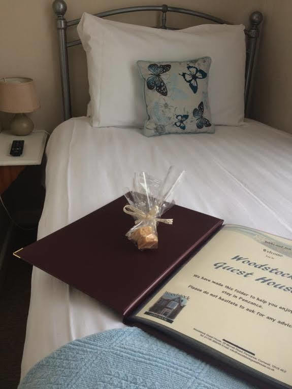 פנזאנס Woodstock Guest House מראה חיצוני תמונה